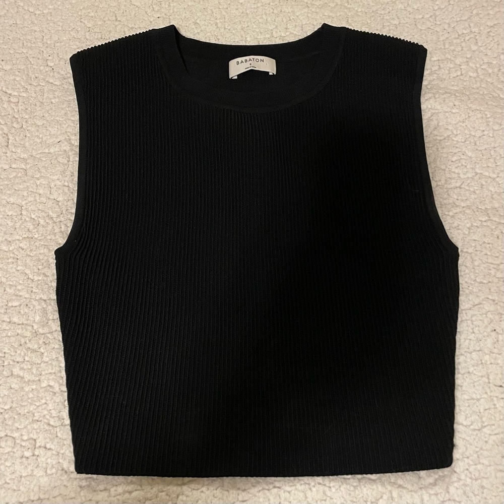 Aritzia babaton sculpt knit black muscle tank top